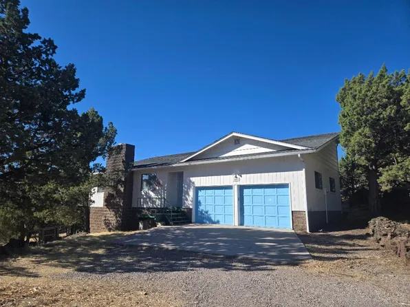 14817 Ash Ct, Weed, CA 96094