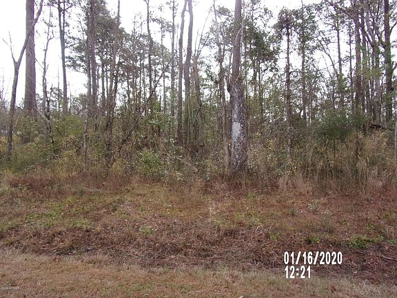5th image of 166 Village Dr