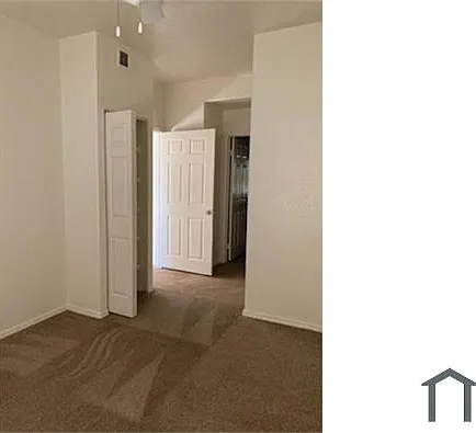 3 bed, 1256 sqft, $2,145 — Photo 4