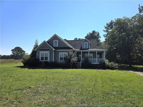 1103 Forrest Dr, Bladenboro, NC 28320