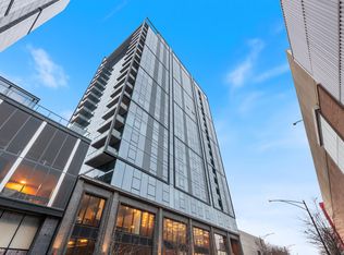 The Avra West Loop, Chicago, IL 60607