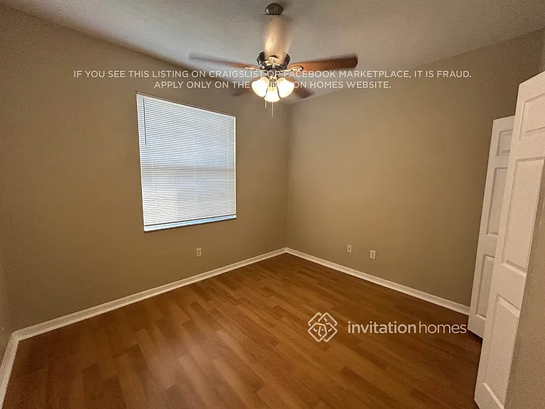 1613 Loriana St — Photo 9