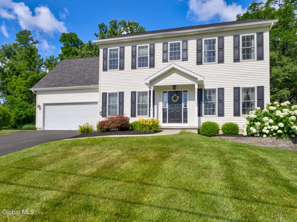 10 Westwood Lane, Glenville, NY 12302