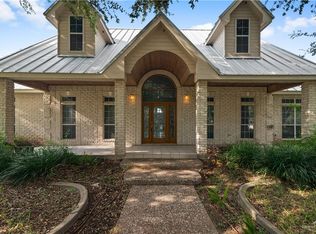 1811 Sundance St, Palmhurst, TX 78573