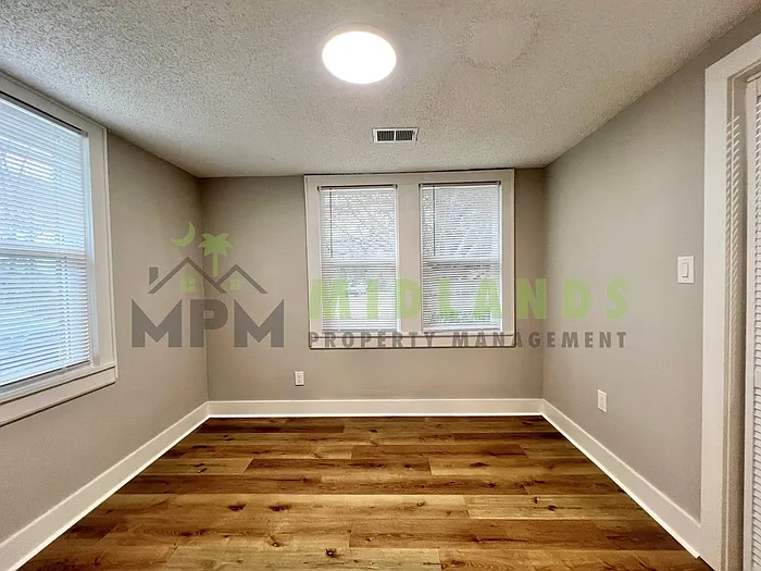 1348 Ramblin Rd — Photo 23