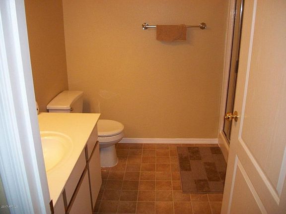 4th image of 2929 W Yorkshire Dr Unit 1013