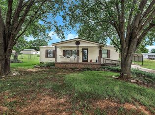 1004 Wiles Dr, Anderson, SC 29625