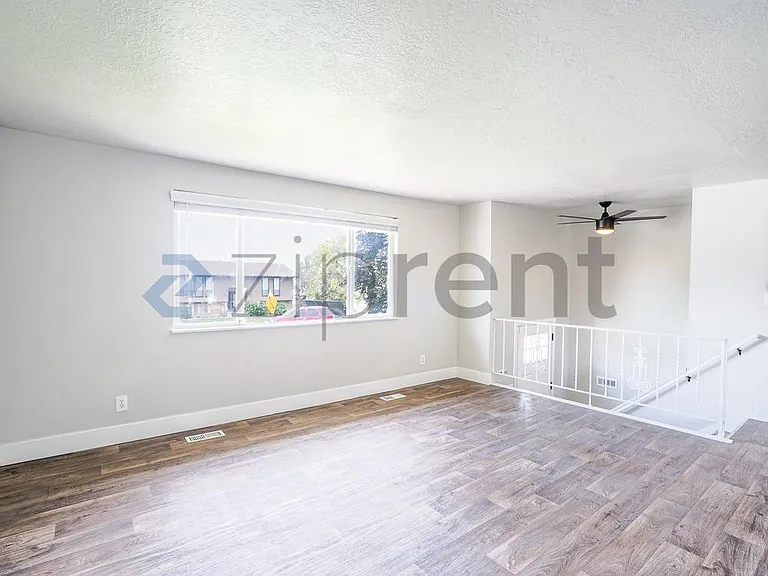 2028 N 630 W #A — Photo 6