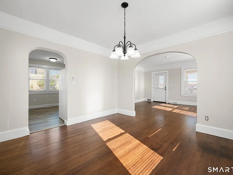 14 Clark Ln — Photo 23