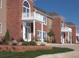 769 Prestwick Pt, Champaign, IL 61822