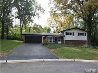 1220 Moncoeur Dr, Saint Louis, MO