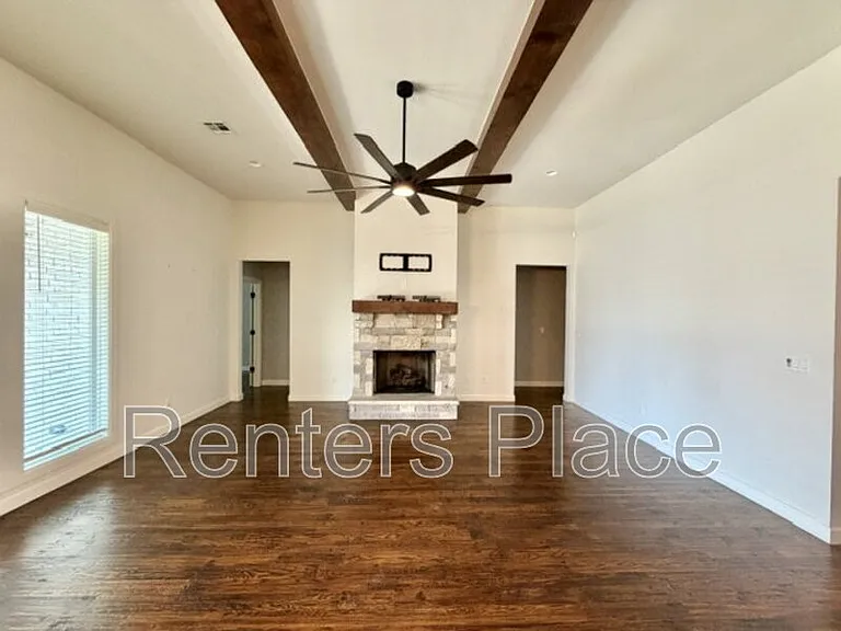 803 E Delmar Pl — Photo 7