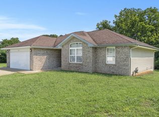 3214 S Palisades Dr, Springfield, MO 65807