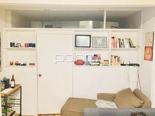 Rented by Point NYC | media 33