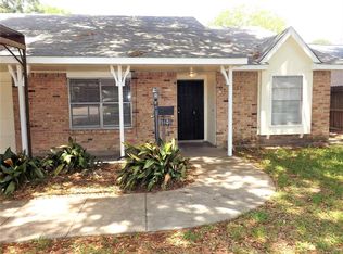 5606 Mackinaw Rd, Houston, TX 77053