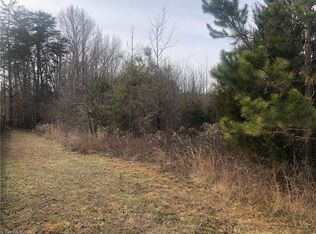 165 Peace Ct, Advance, NC 27006