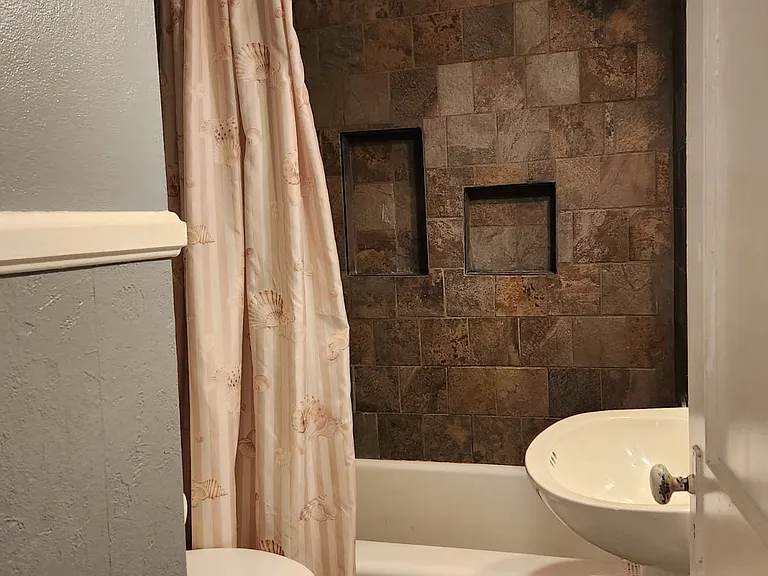 5344 Greenbriar Rd — Photo 9
