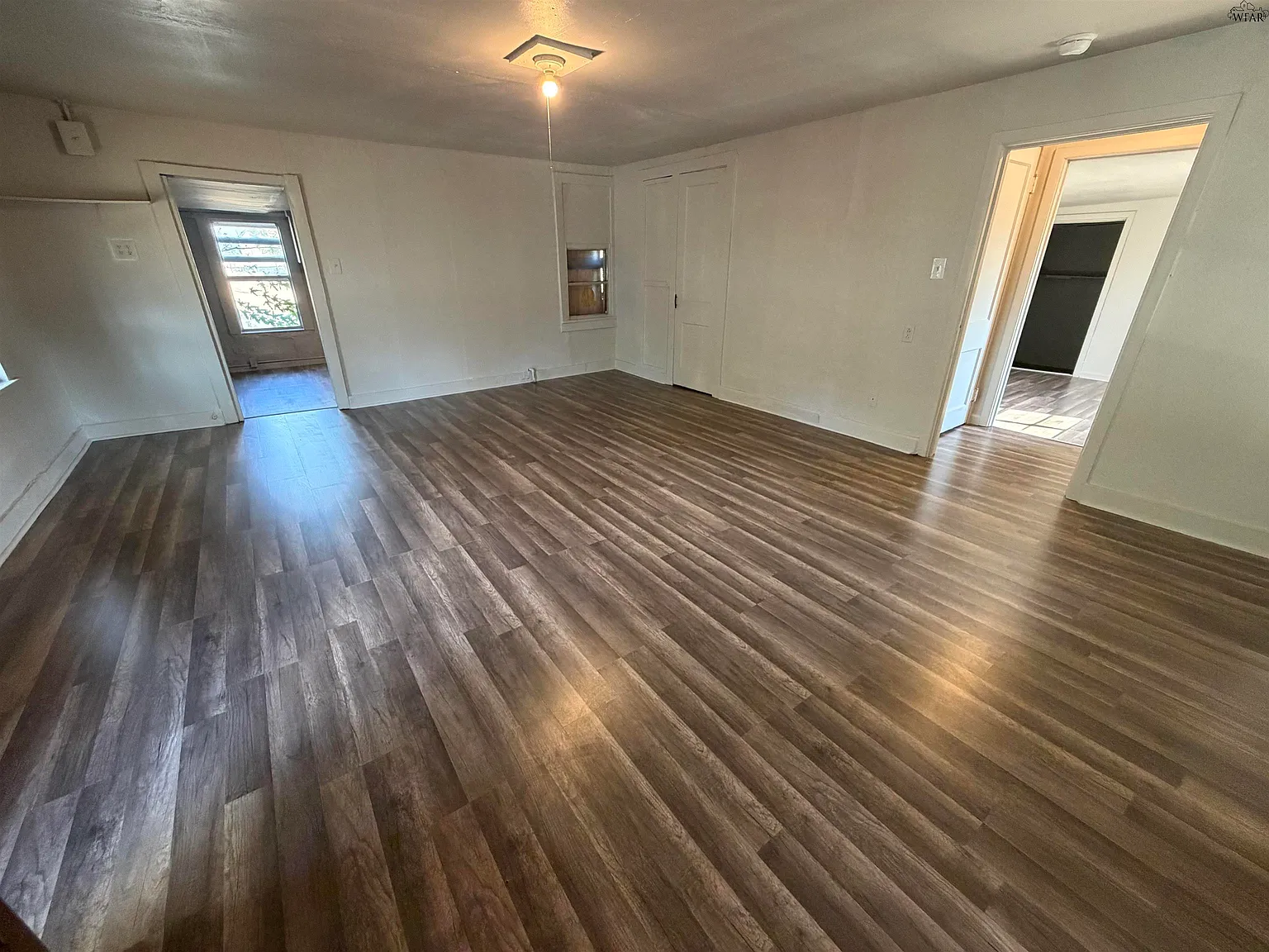 1 bed, 1.0 bath, 954 sqft, $650 — Photo 2