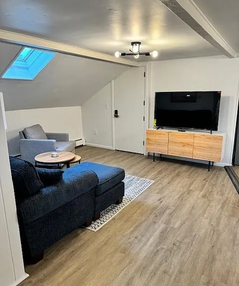 25 Fair St #3 — Photo 2