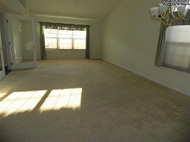 4th image of 8292 Robinwood Ter