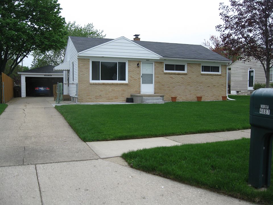 1st image of 4887 Mildred Ave SE