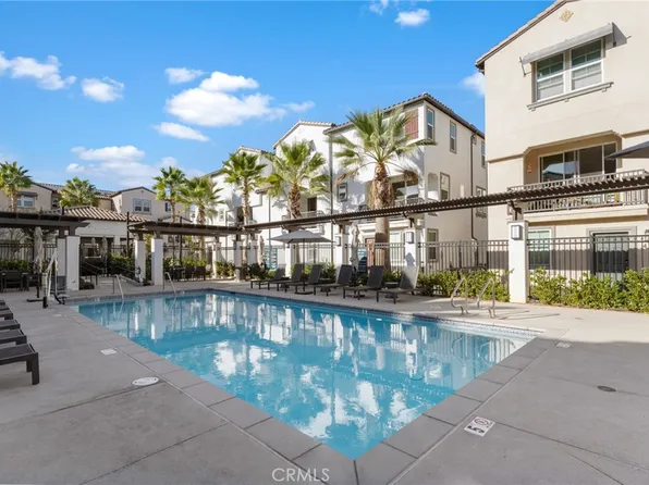 427 Carina Gln, Escondido, CA 92025