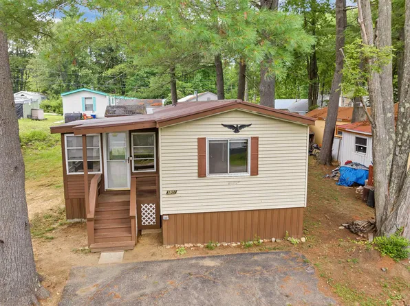 9 Sargents Place #108, Gilford, NH 03249