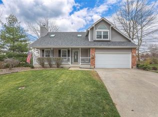 2309 NE Springbrook St, Blue Springs, MO 64014