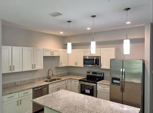 Le Montage, Jacksonville, FL 32223