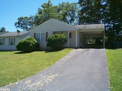 1616 D St, Waynesboro, VA, 22980