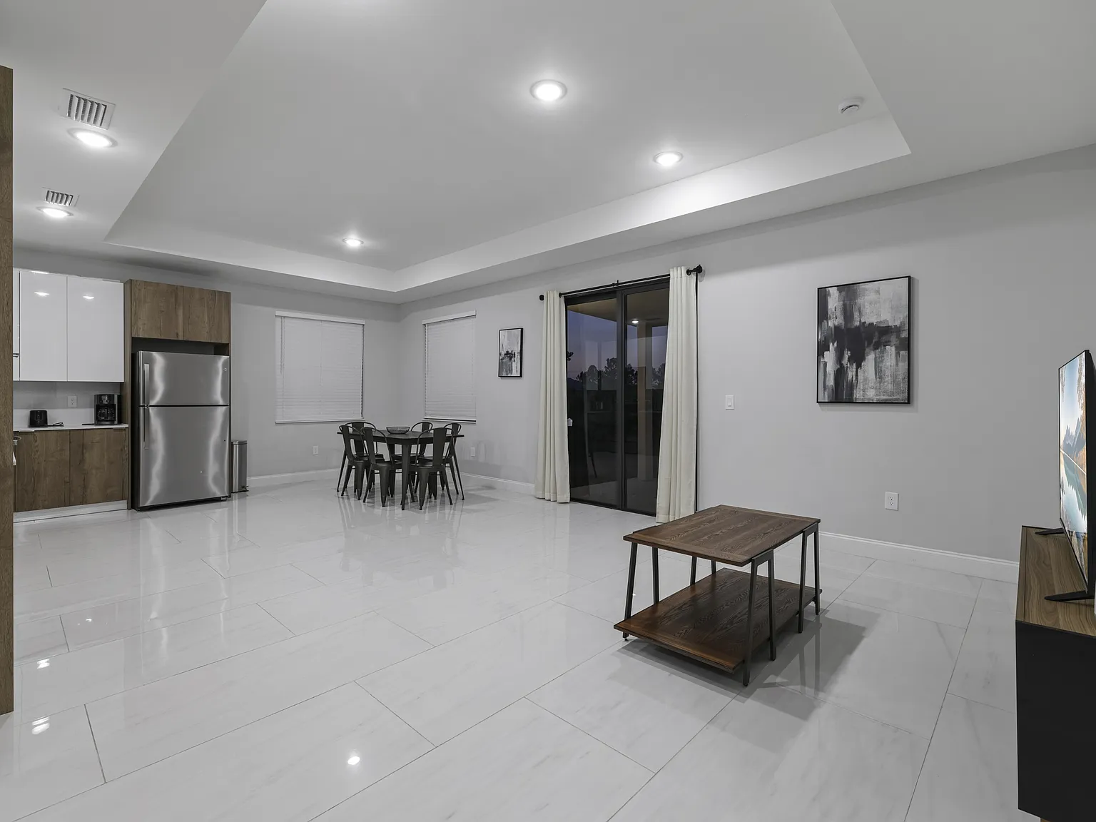 2906 65th Street West - 1 — Photo 3