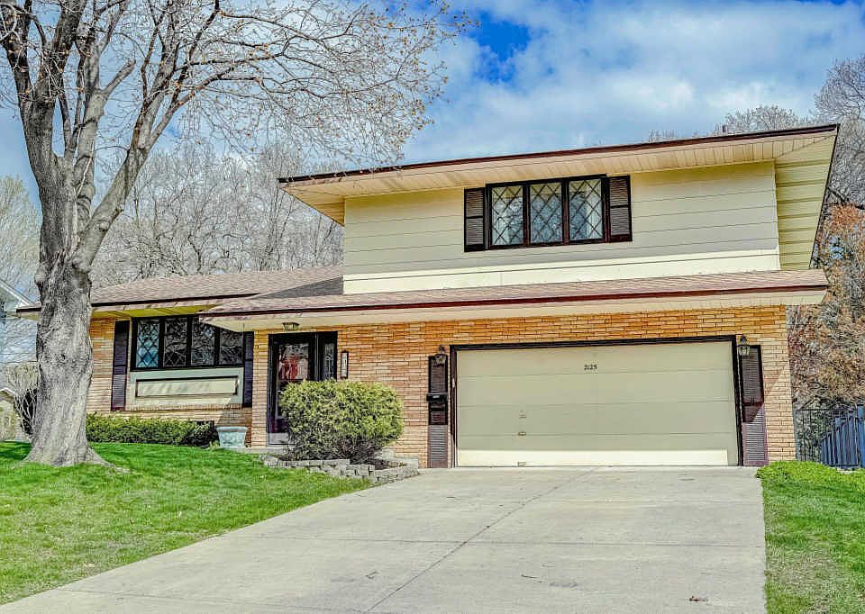1st image of 2125 Argonne Dr NE
