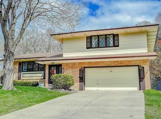 2125 Argonne Dr NE, Columbia Heights, MN 55421