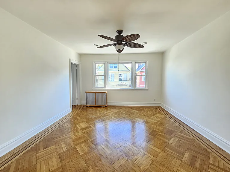 30 Newark Bay Ct #2 — Photo 3