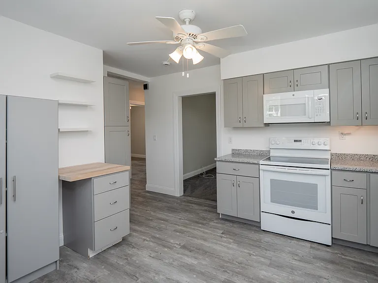 40 Draper Ave — Photo 24
