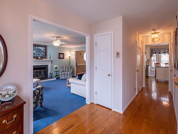 2nd image of 113 Sudbury Ln
