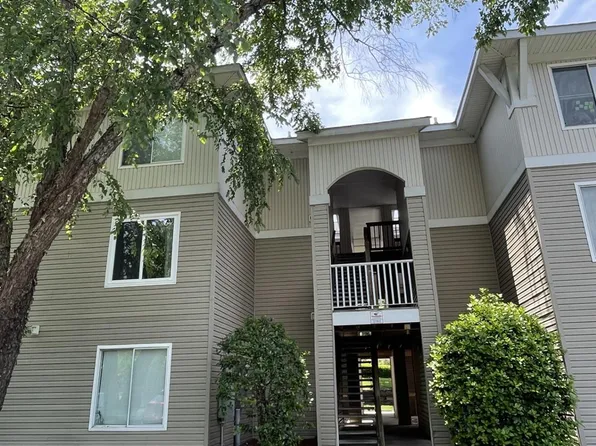 11006 Diploma Dr, Charlotte, NC 28262