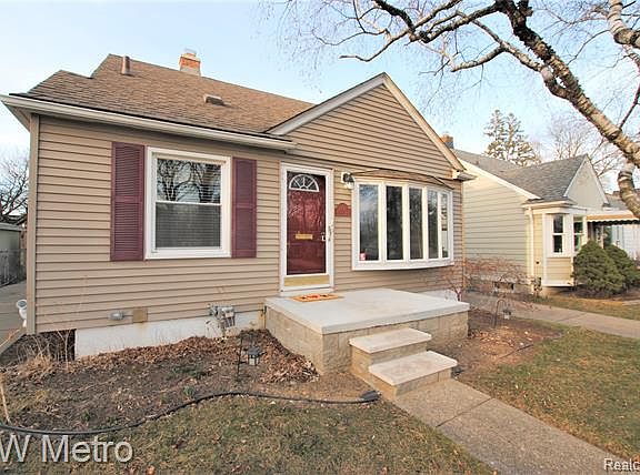 2nd image of 2438 Edgewood Blvd