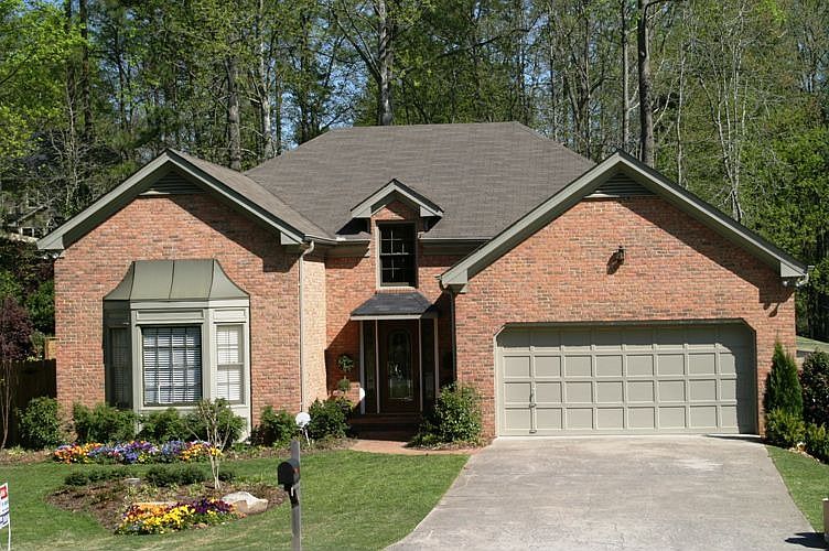 Drop dead gorgeous! Located in Country Club of Roswell with Golf Course Views!
