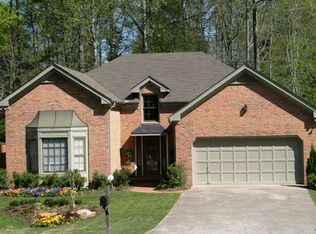 10260 Kinross Rd, Roswell, GA 30076