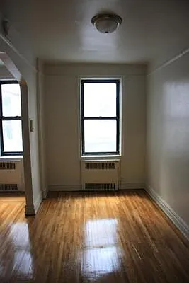 Rented by Lang Realty LLC | media 34