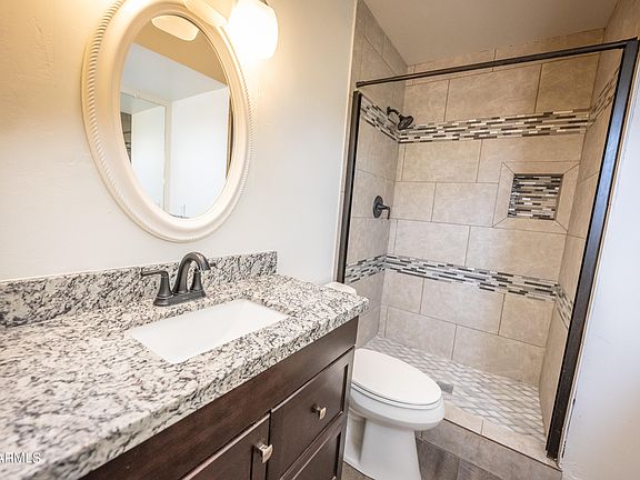 4th image of 3340 W PARADISE Drive