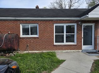 70 Simonds Dr, New Castle, DE 19720