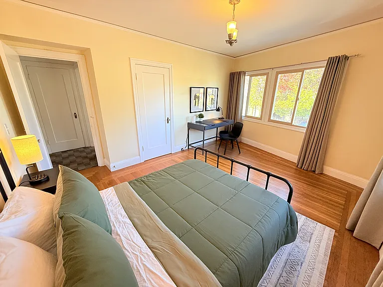 2803 Telegraph Ave — Photo 17