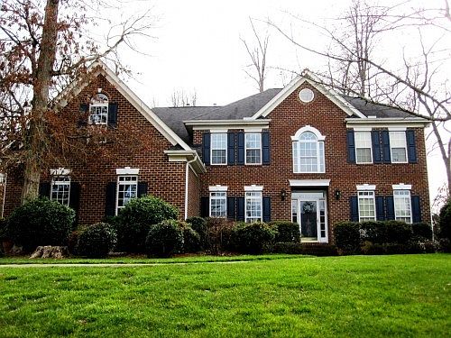 1st image of 213 Huddersfield Dr