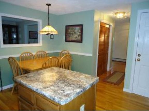 5th image of 16 Mallard Ln