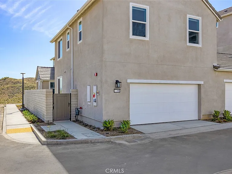 27398 Fox Den Pl — Photo 40