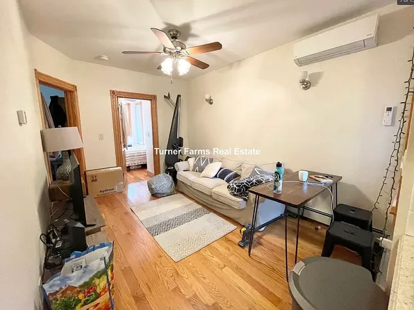 18 S Russell St APT 3, Boston, MA 02114