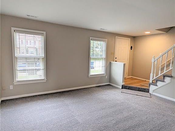 2nd image of 5043 Reese Dr N