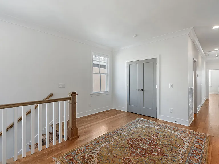 514 Hobbs Creek Dr — Photo 15